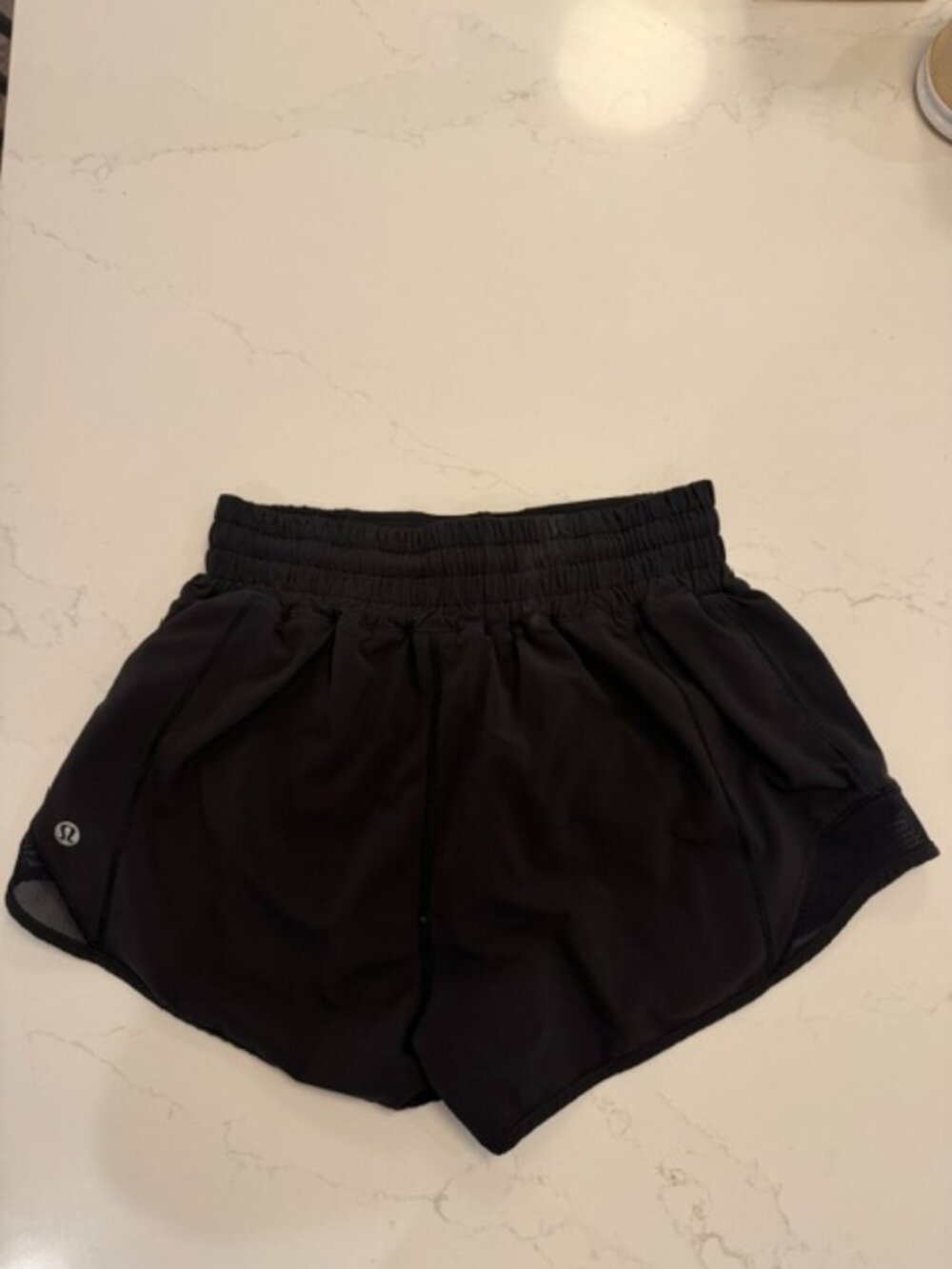 Lululemon Hotty Hot High-Rise Lined Shorts 2.5" Black Size 2